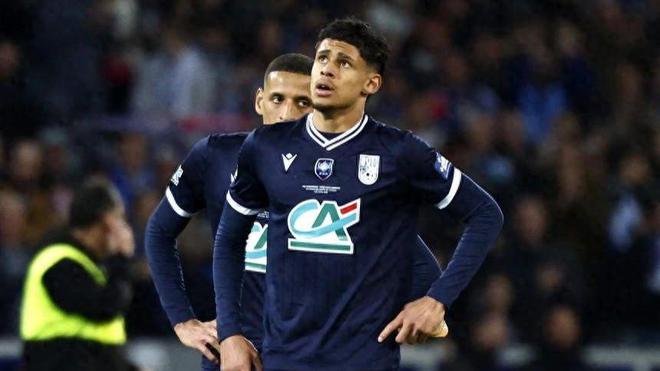 巴黎圣日耳曼队员受伤,球队备战受阻的简单介绍 巴黎圣日耳曼队员受伤,球队备战受阻的简单介绍