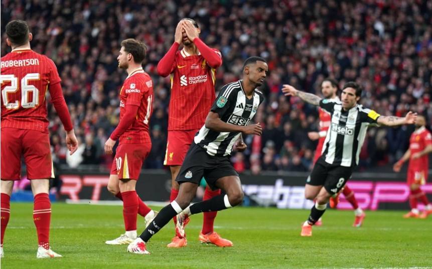 爱游戏大厅-包含利物浦主场大胜，埃及法老表现抢眼的词条