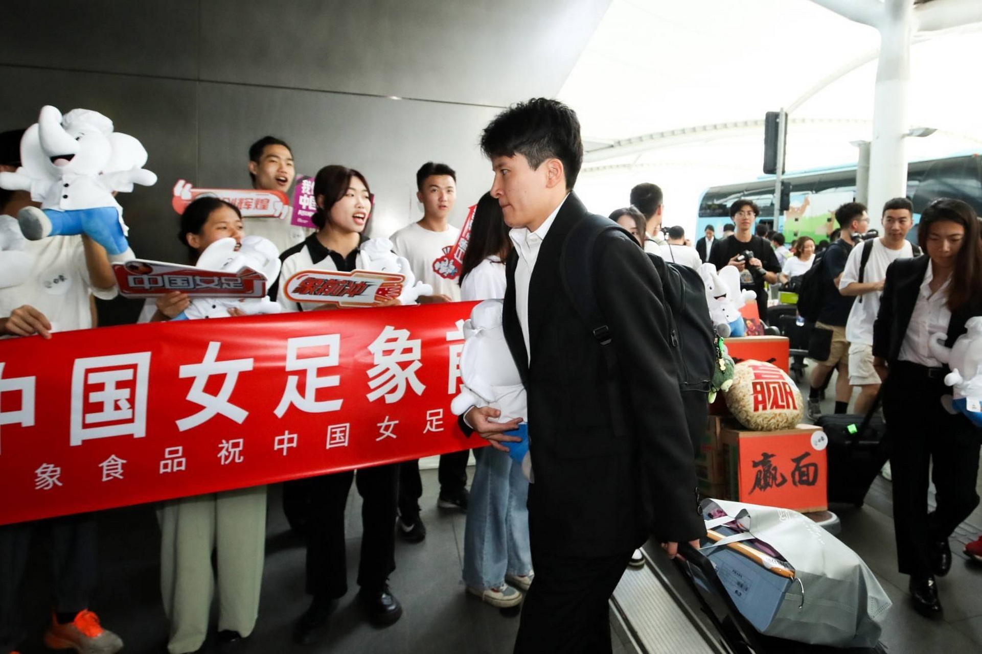 爱游戏下载-亚洲女足杯比赛即将开幕,中国队备战