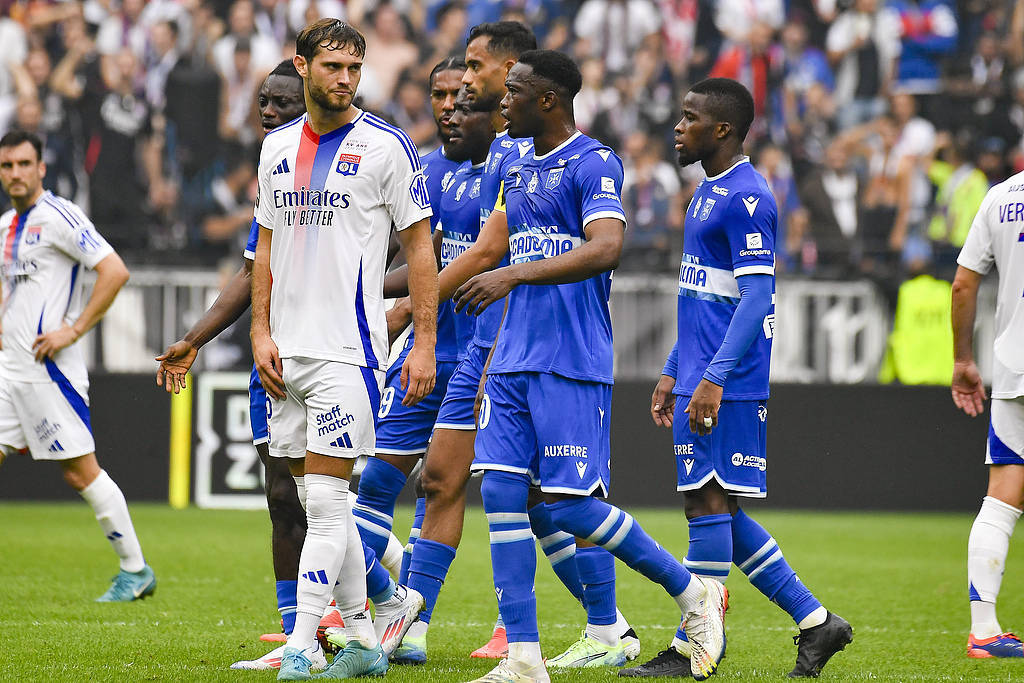 爱游戏娱乐-关于里昂战平尼斯,连续不败继续领跑法甲积分榜的信息