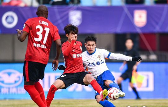 包含长春亚泰客场遭遇逆转,负于山东鲁能的词条 包含长春亚泰客场遭遇逆转,负于山东鲁能的词条