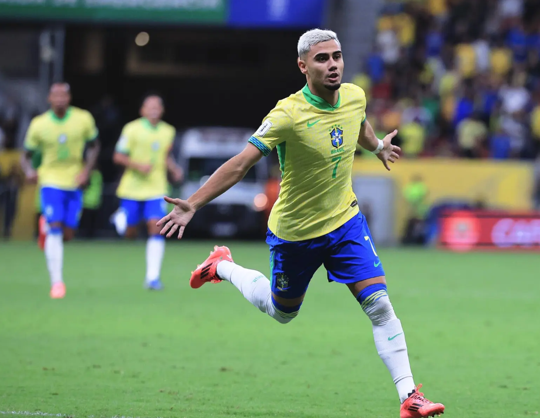 包含巴西国家队备战秘鲁瓜雪高外战,保持连胜状态的词条 包含巴西国家队备战秘鲁瓜雪高外战,保持连胜状态的词条