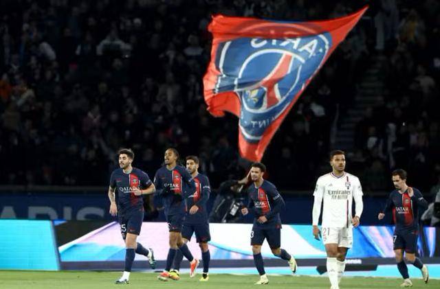 爱游戏大厅-巴黎圣日耳曼擒下马赛,继续领跑法甲的简单介绍