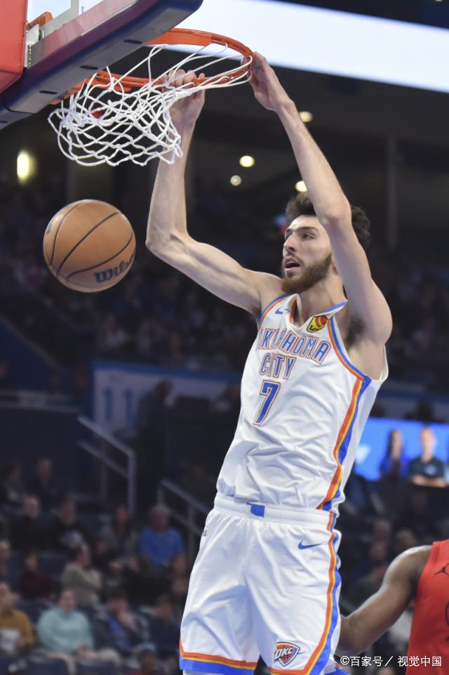 雷霆核心球员恢复训练,备战即将到来的大战 雷霆核心球员恢复训练,备战即将到来的大战