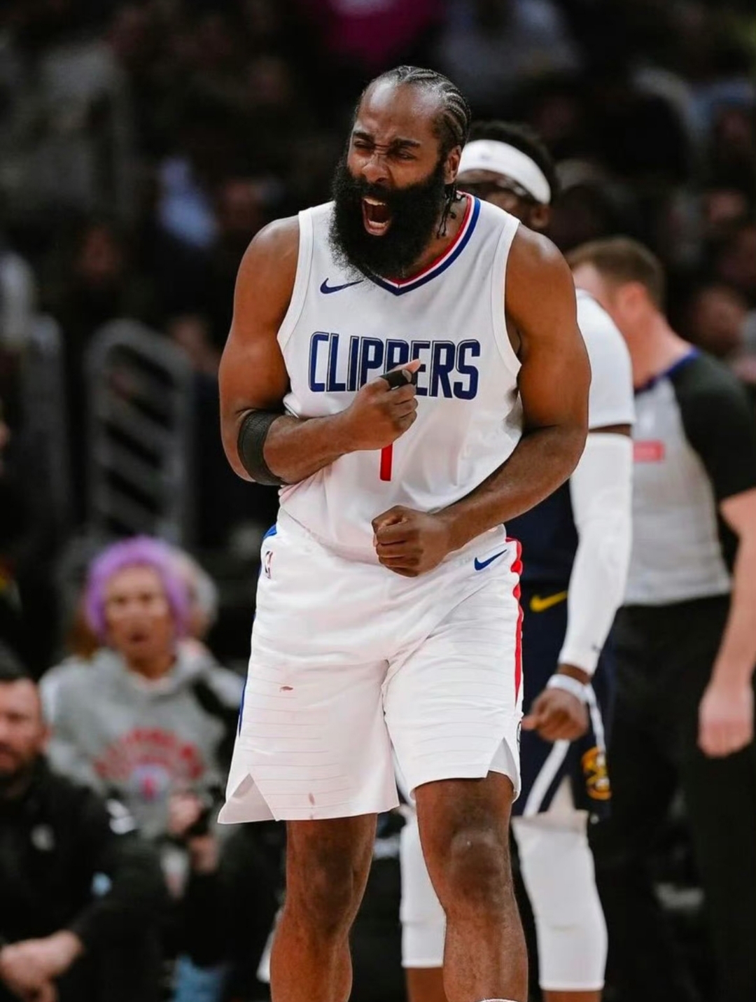 爱游戏官方入口-哈登遭遇六连败,火箭遭勇士逆转