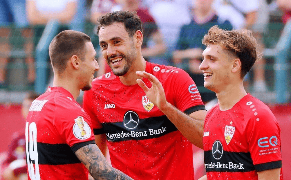 爱游戏体育-包含勒沃库森大胜斯图加特，继续向欧冠资格进发的词条