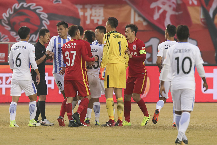 包含比分胶着,悬念迭起令人热血沸腾的词条 包含比分胶着,悬念迭起令人热血沸腾的词条