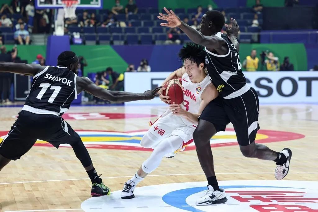 爱游戏官网-FIBA男篮世界杯精彩对决