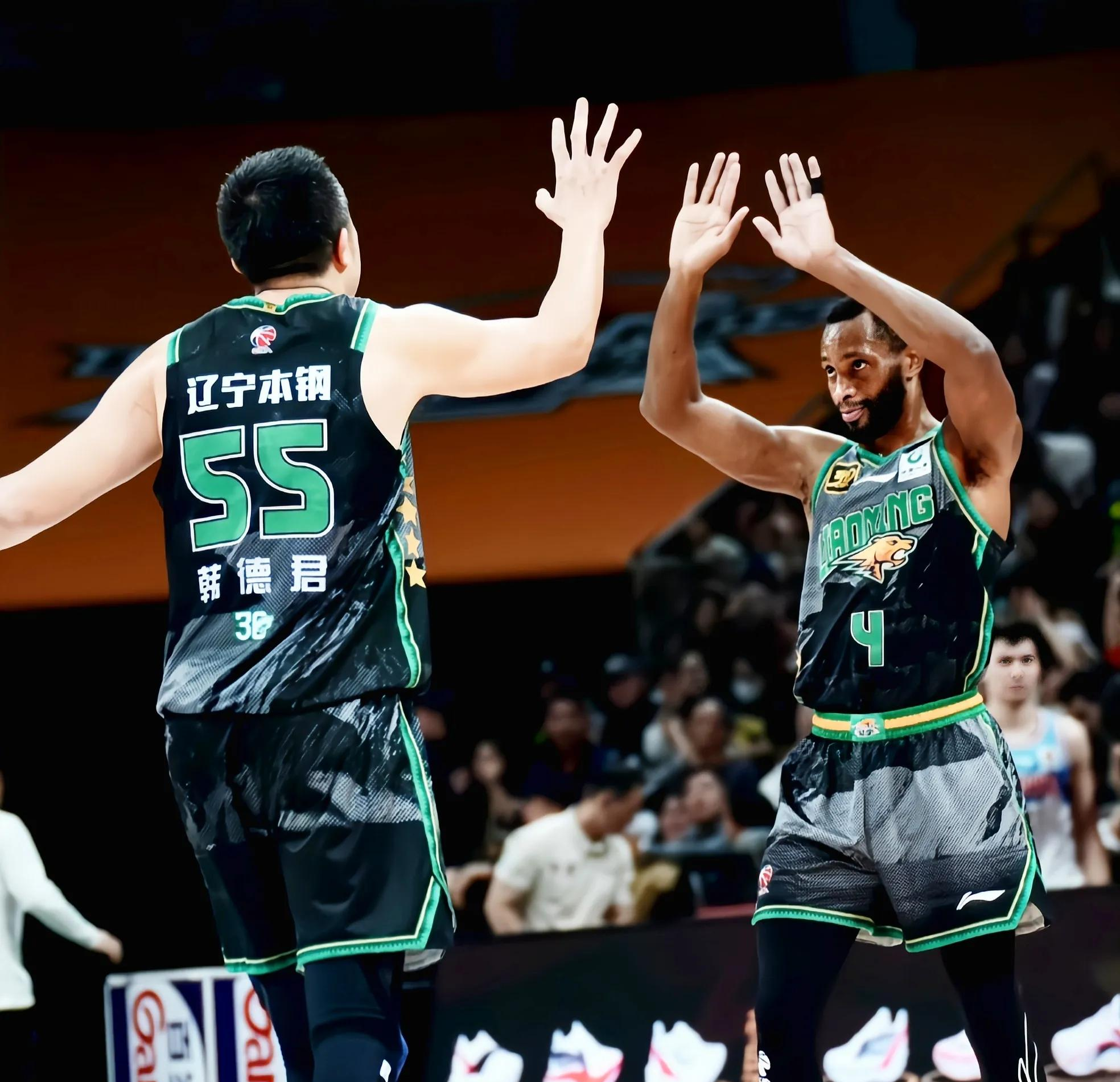 辽宁男篮连胜终结,暴露薄弱环节 辽宁男篮连胜终结,暴露薄弱环节