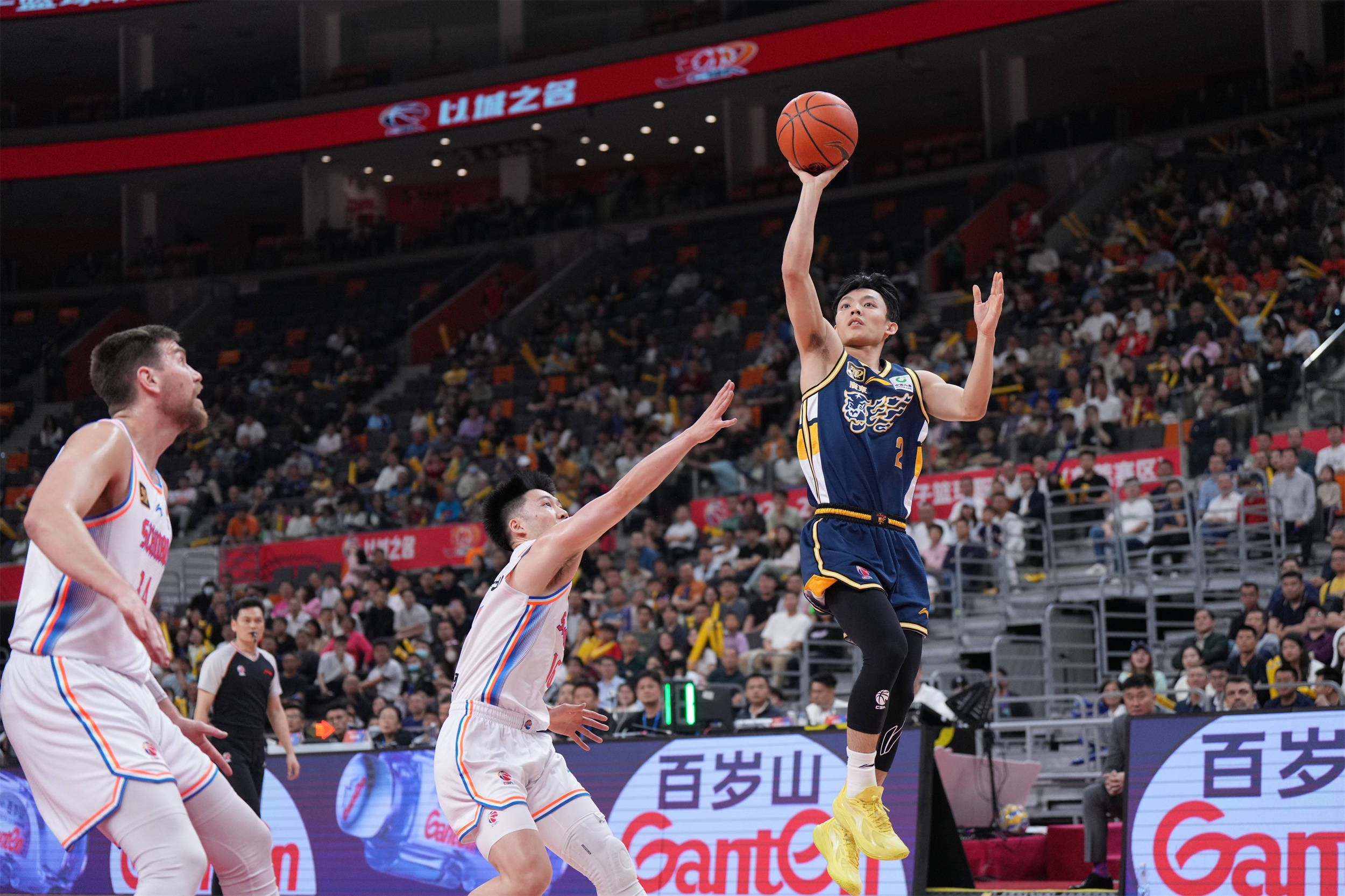 包含广东队客场征战西北赛区,成功击败对手!的词条 包含广东队客场征战西北赛区,成功击败对手!的词条