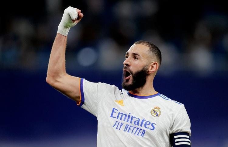 皇马压哨逆转,逆袭晋级欧冠半决赛! 皇马压哨逆转,逆袭晋级欧冠半决赛!