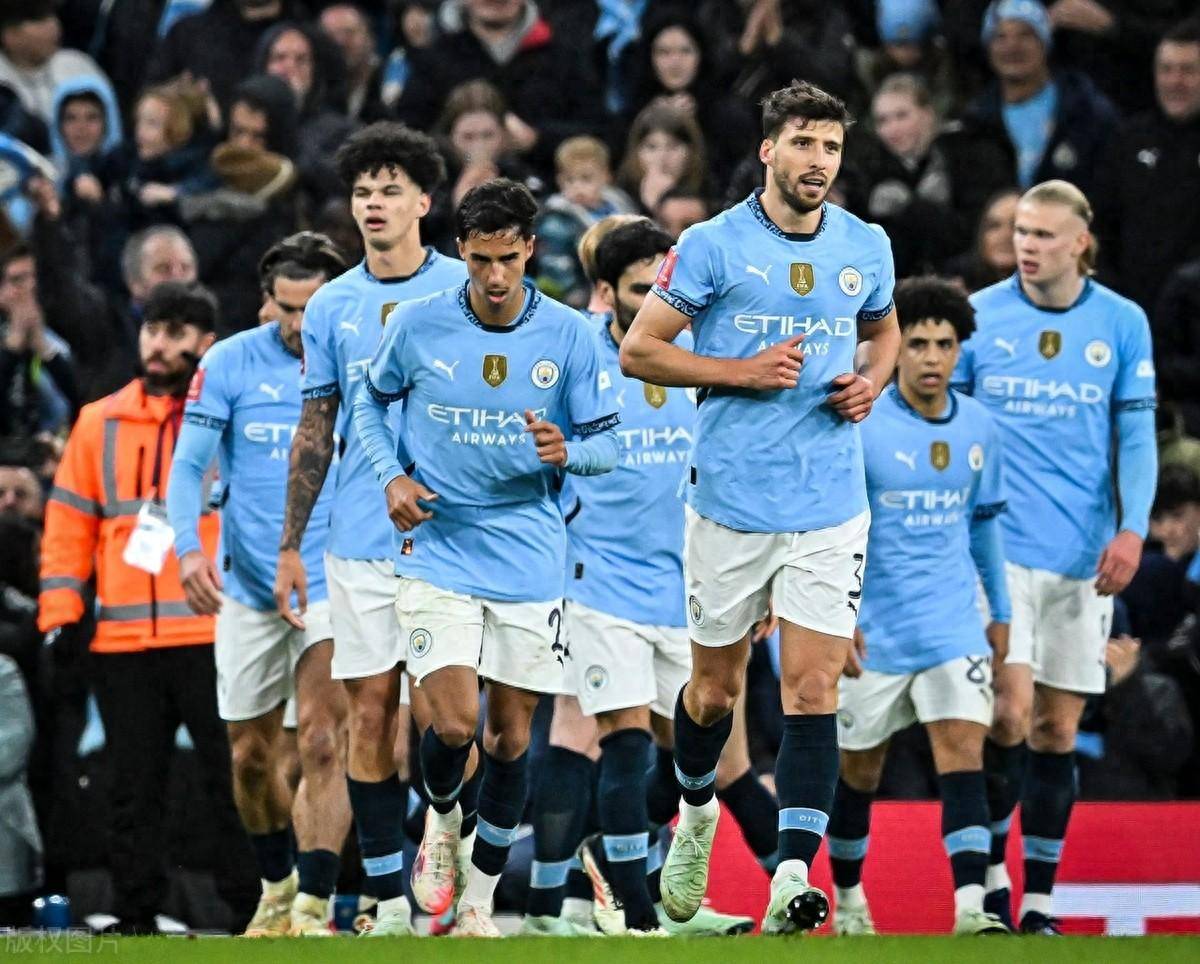 斯旺西梦幻逆转,战胜布莱顿拿下胜利 斯旺西梦幻逆转,战胜布莱顿拿下胜利