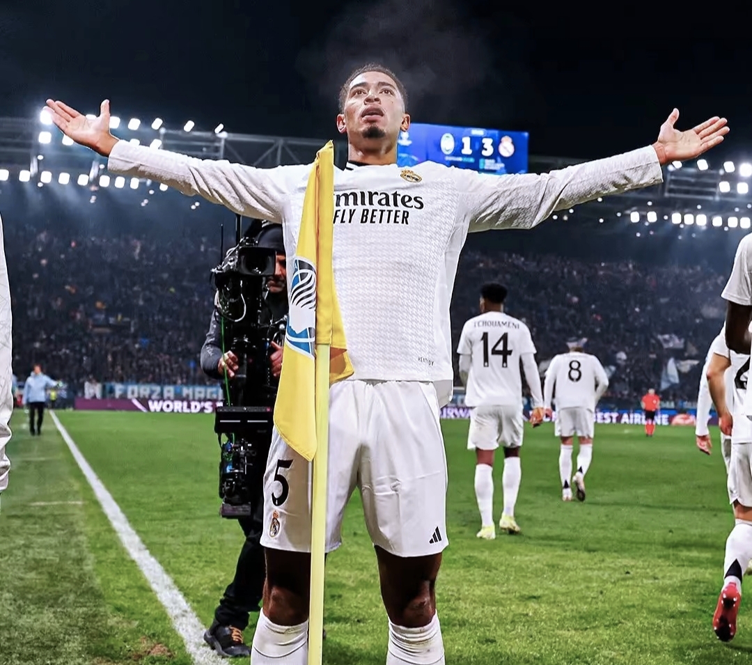 爱游戏tv-瓦伦西亚队主场战平，保级形势未获改善的简单介绍