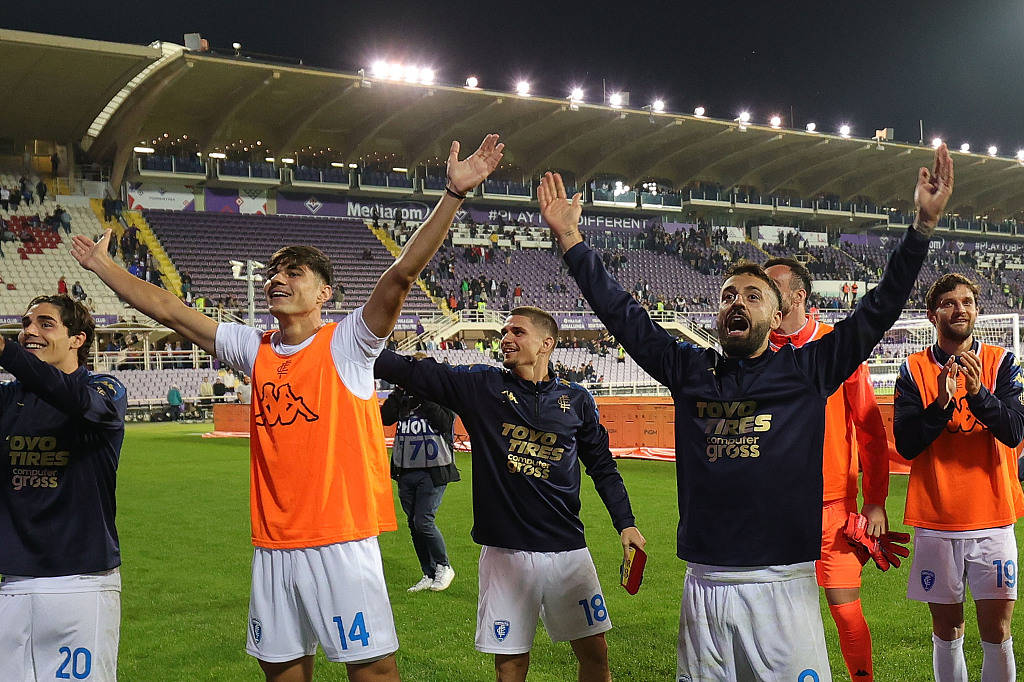 格拉茨客场胜利,小组形势乐观 格拉茨客场胜利,小组形势乐观