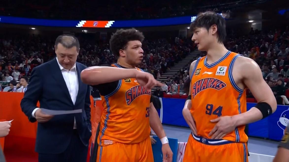 爱游戏入口-上海男篮完成反超,成功逆转击败对手