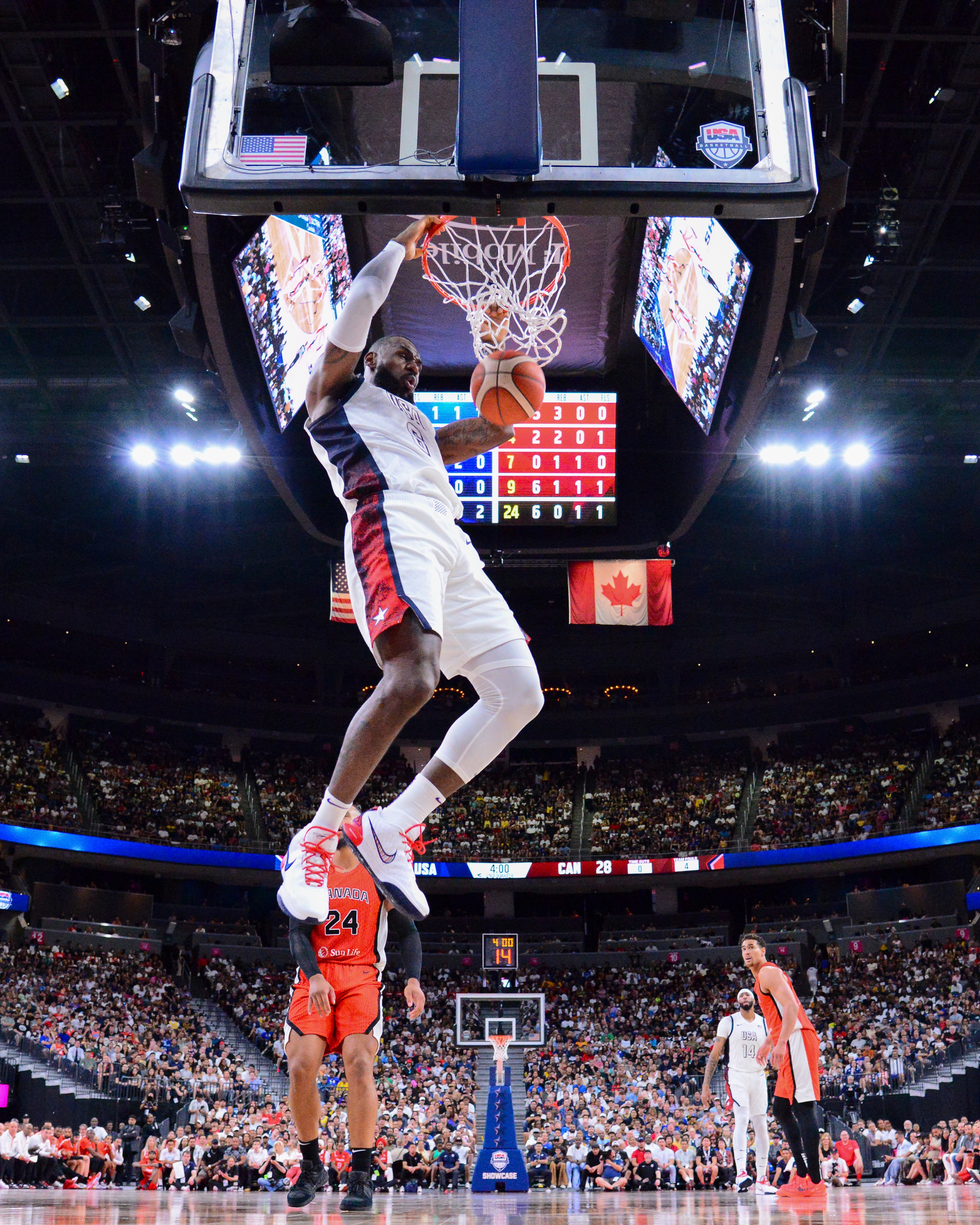 全球篮球大赛掀起狂澜涌动 全球篮球大赛掀起狂澜涌动