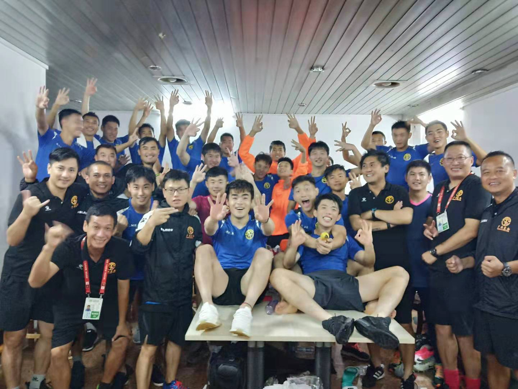 爱游戏APP-太阳队员集体爆发,取得五连胜