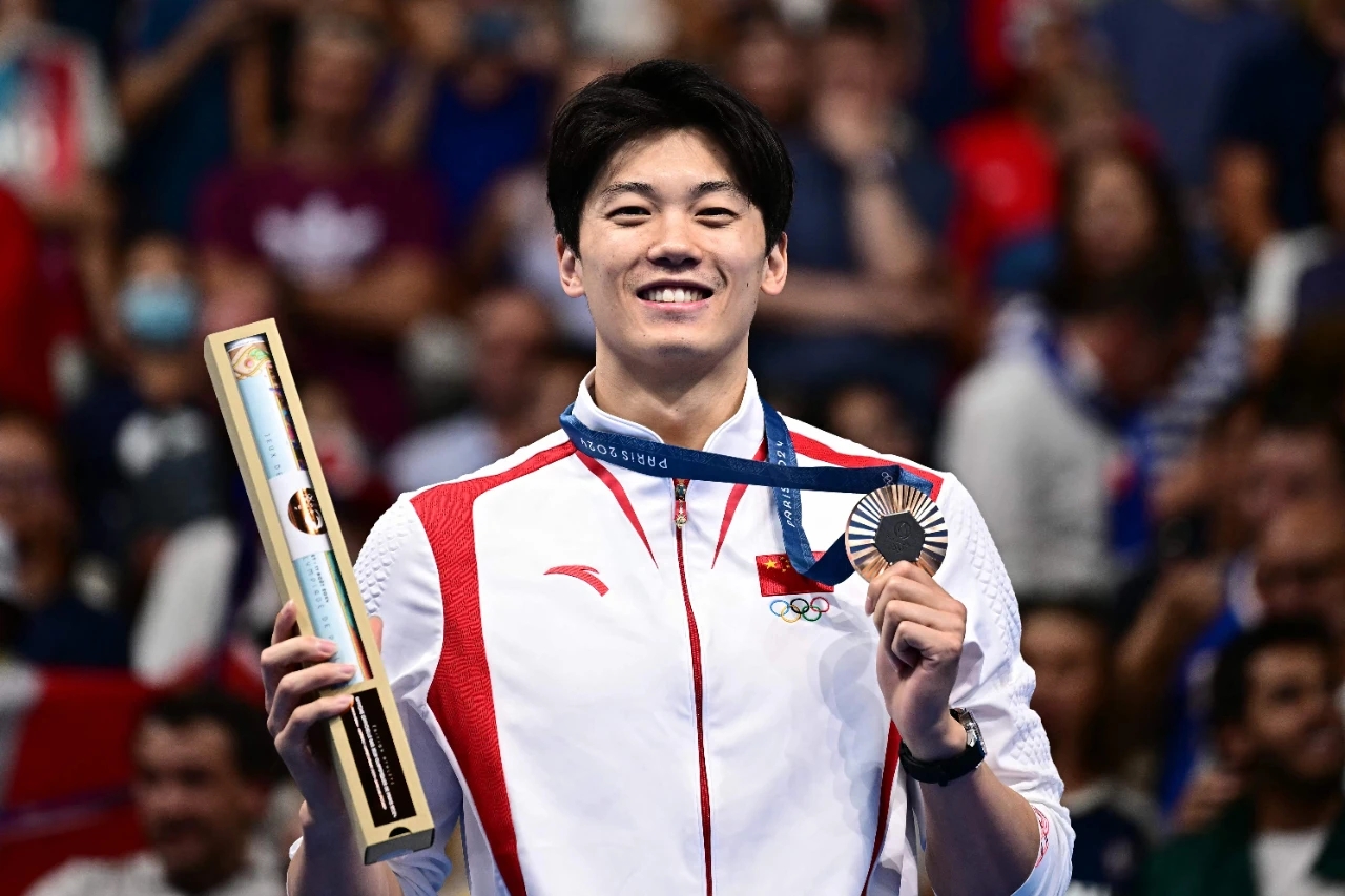 爱游戏在线-老鹰小将崛起，成为球队新希望