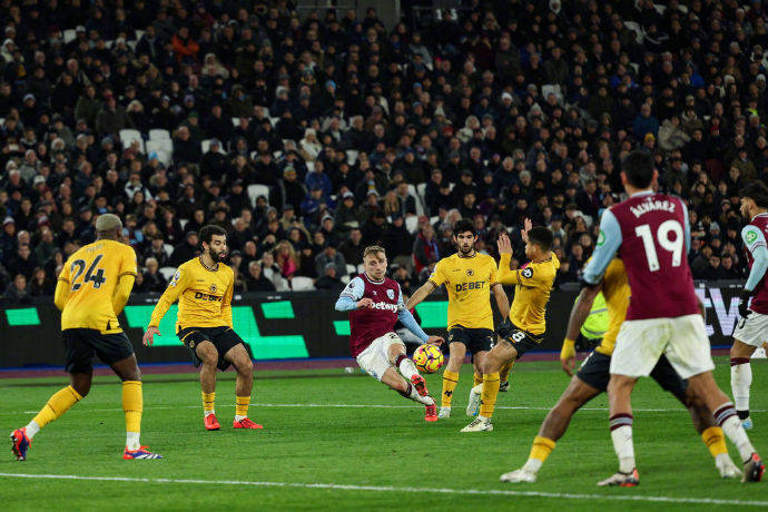 关于皇家社会遭遇尴尬失利,主场不敌巴列卡诺的信息 关于皇家社会遭遇尴尬失利,主场不敌巴列卡诺的信息