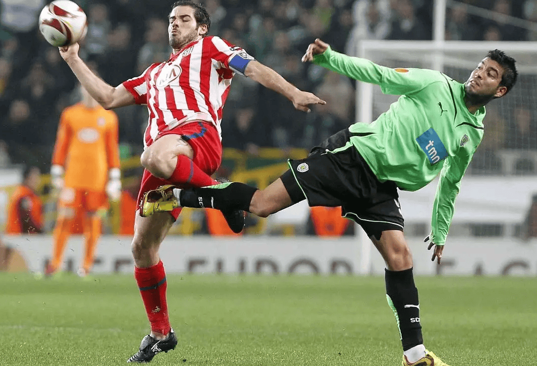 爱游戏APP-诺里奇偏胜伯恩利,实现关键保级之战