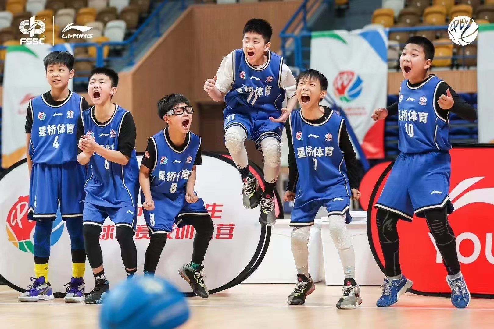 爱游戏APP-瑞士青少年篮球培训营圆满结束,技术得到提升