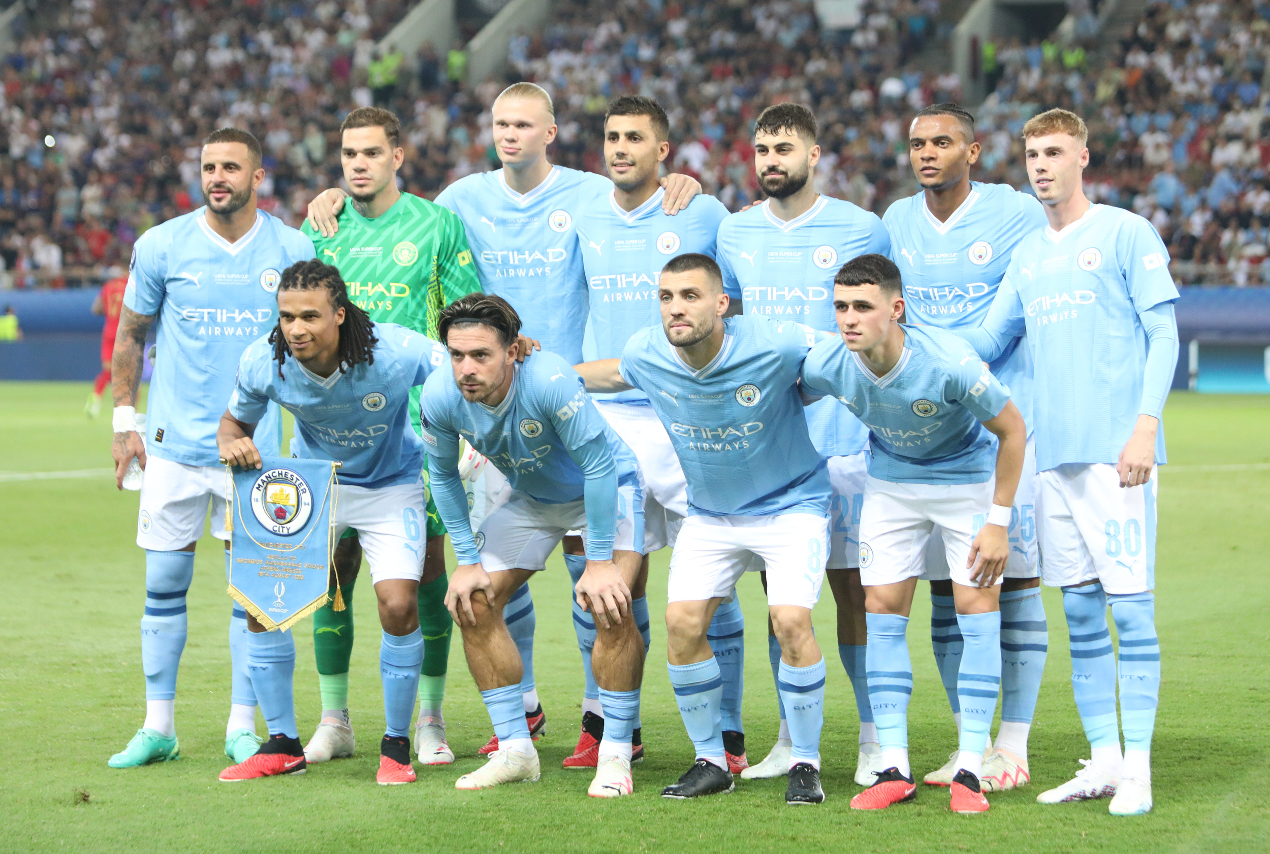 曼城大胜晋级,接下来将面对欧洲超级对手 曼城大胜晋级,接下来将面对欧洲超级对手