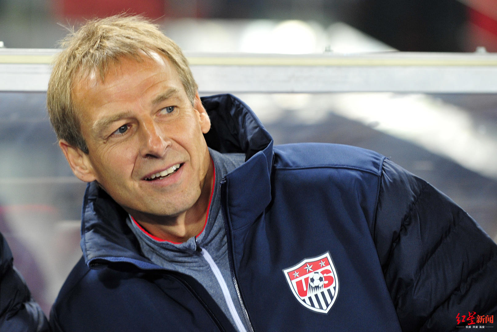 柏林赫塔主教练下课,寻找新帅接手 柏林赫塔主教练下课,寻找新帅接手