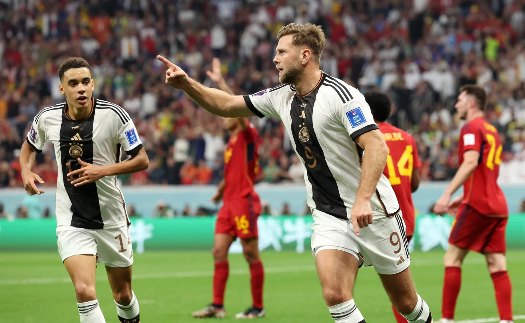 爱游戏官网-关于德国天才前锋独造四球，荷兰着实胡涂的信息