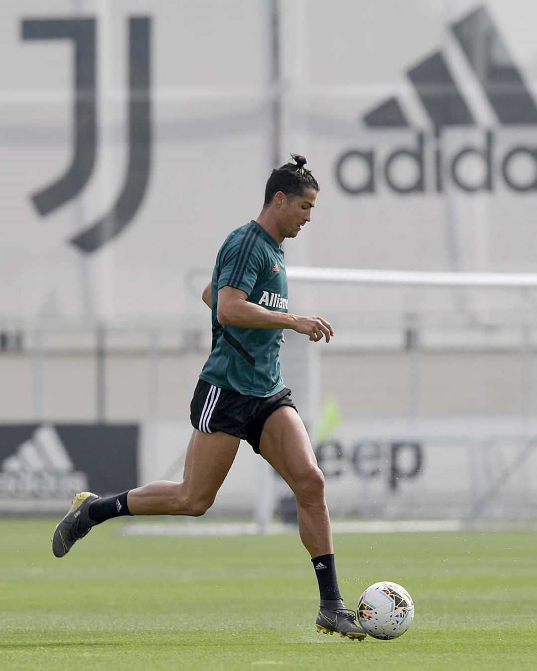 爱游戏大厅-意甲球队投资新训练基地，提升球员水平的简单介绍