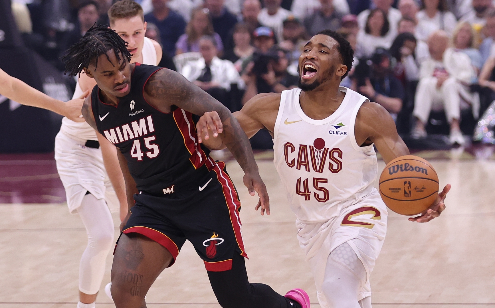 爱游戏入口-国王队惨败灰熊,结束五连胜