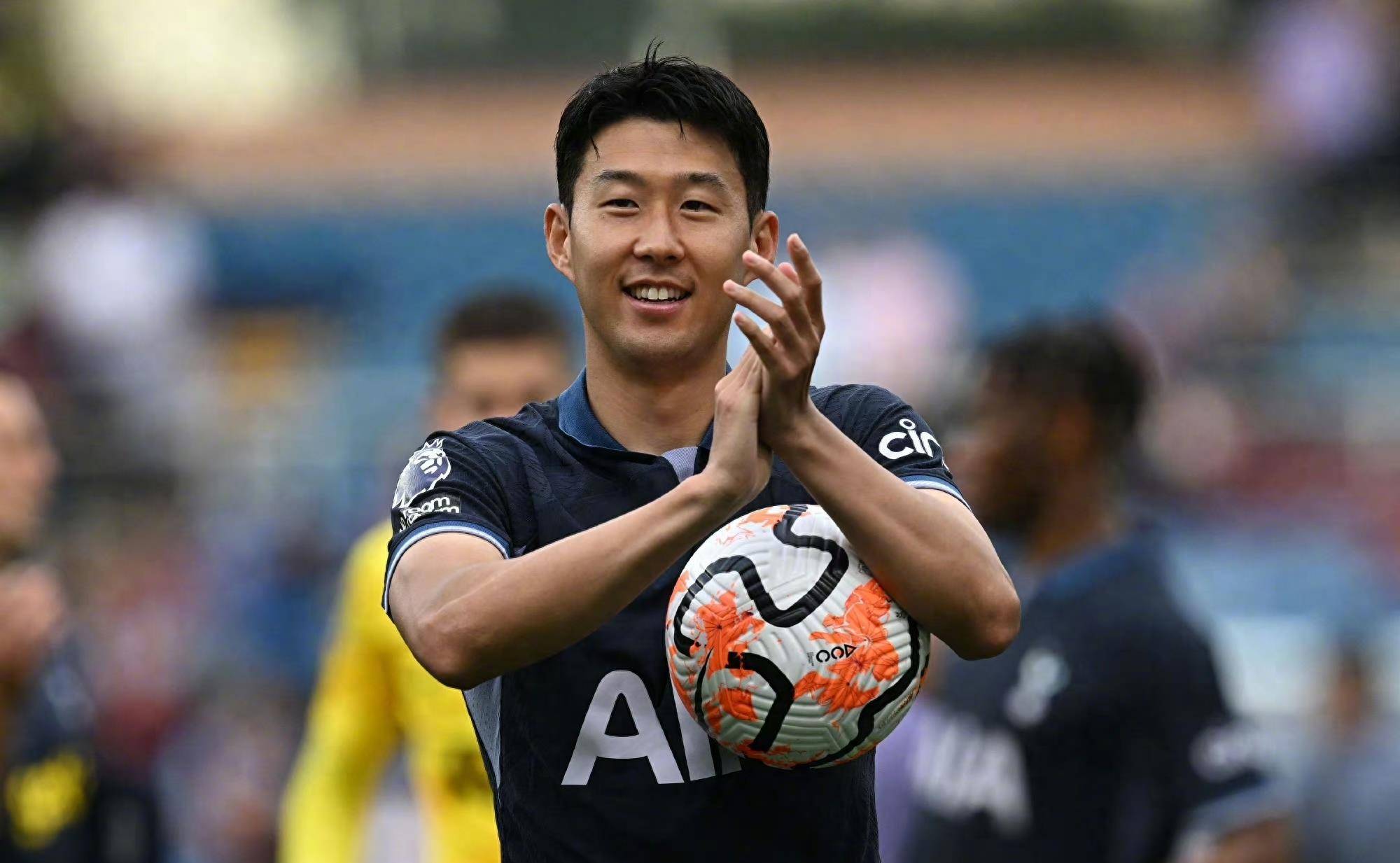 爱游戏大厅-华尔油田保持不败,客场-战平利沃尔