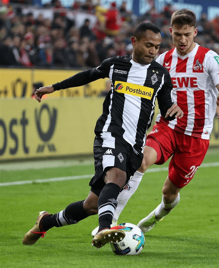 华尔油田保持不败，客场-战平利沃尔