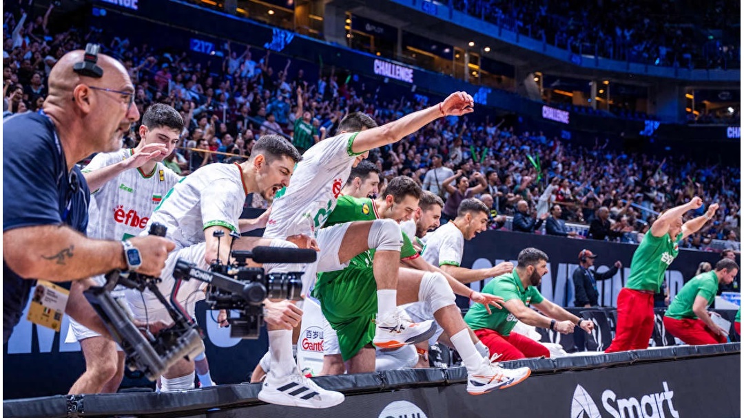 捷克队取得胜利,成功晋级下一阶段比赛的简单介绍 捷克队取得胜利,成功晋级下一阶段比赛的简单介绍