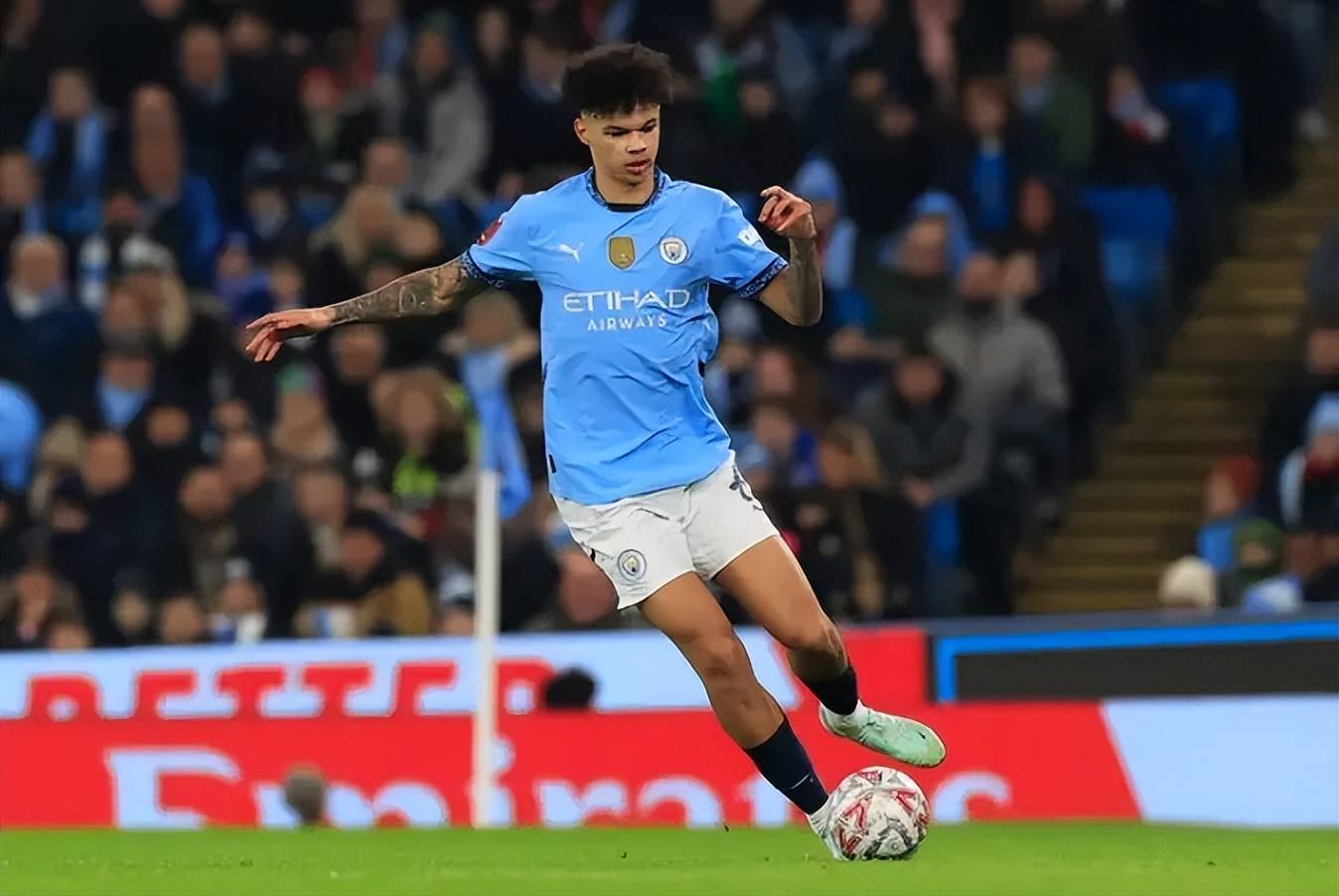 曼城球员表现稳定被教练青睐 曼城球员表现稳定被教练青睐