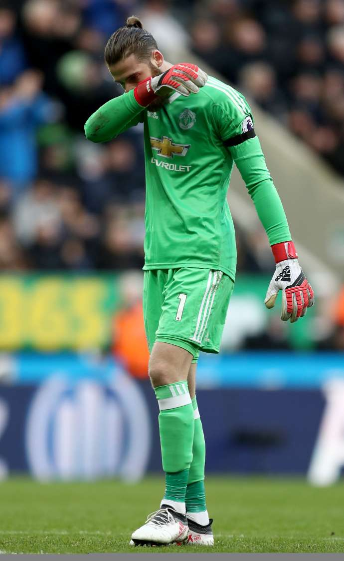 佛罗伦萨防线岌岌可危,俱乐部首席寻求解决方案的简单介绍 佛罗伦萨防线岌岌可危,俱乐部首席寻求解决方案的简单介绍