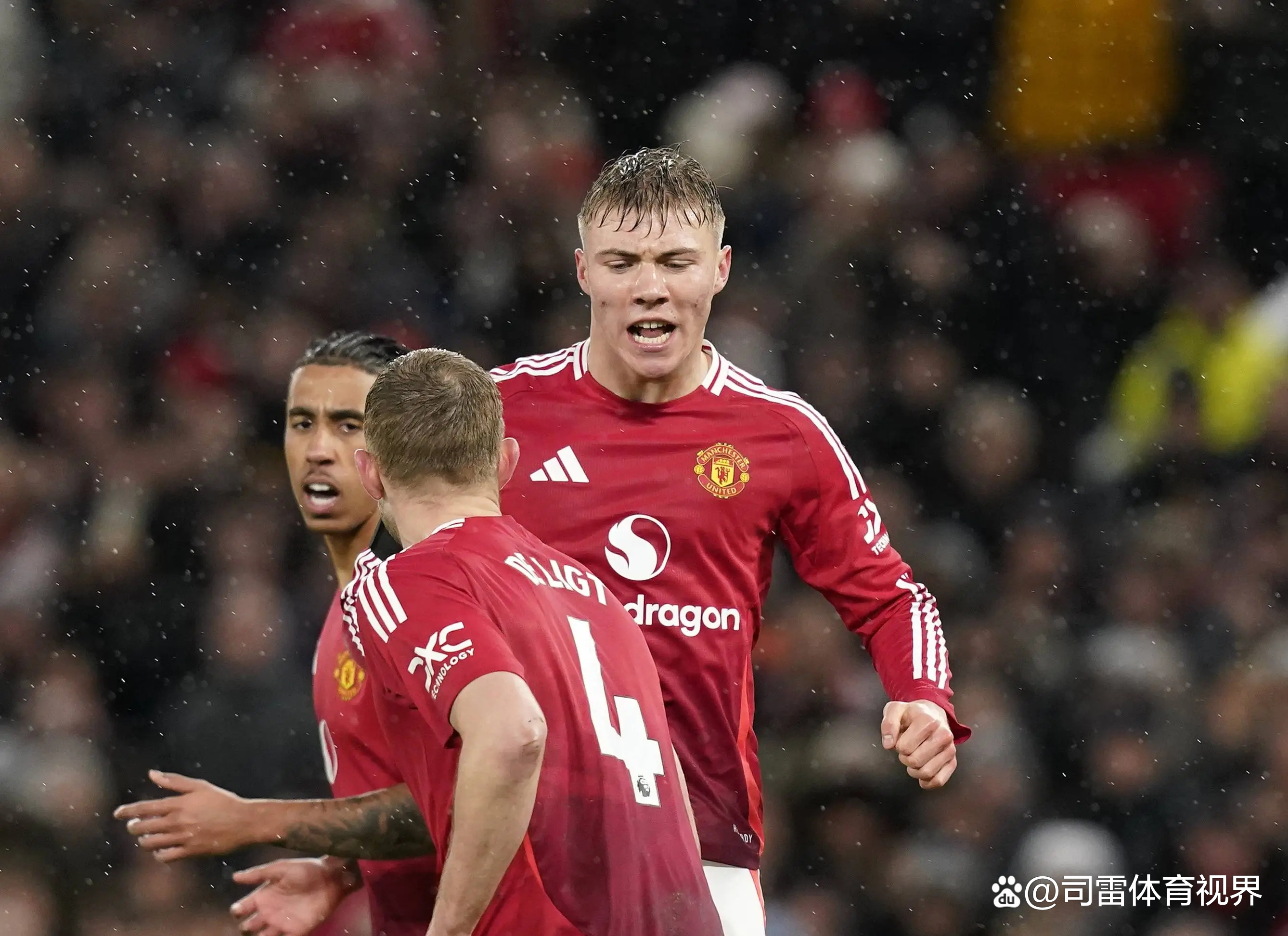 爱游戏体育-曼联惨败,晋级希望渺茫无光