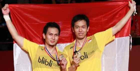 关于英格兰羽毛球队翻盘日本羽毛球队,谌龙统治全场的信息 关于英格兰羽毛球队翻盘日本羽毛球队,谌龙统治全场的信息