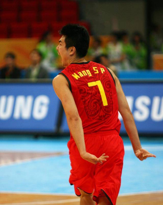 中国队绝杀韩国队，安赛龙统治全场