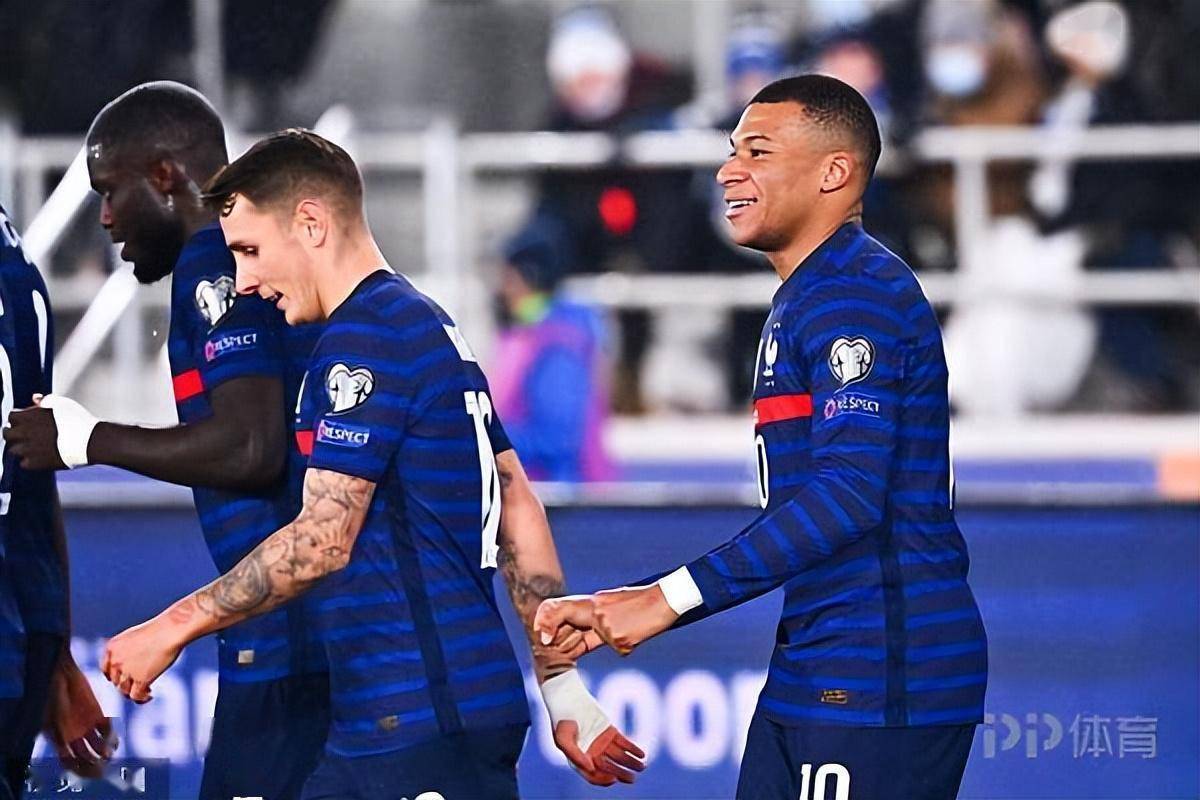 法国队横扫英格兰队,王皓扛起全队 法国队横扫英格兰队,王皓扛起全队