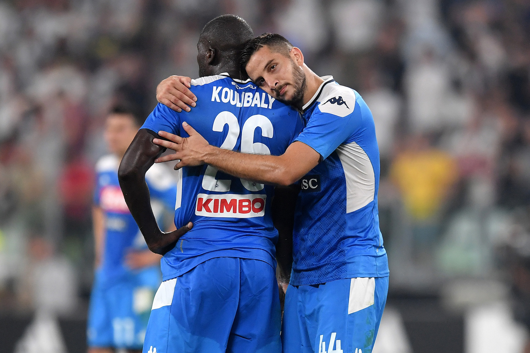 哥伦比亚翻盘那不勒斯,托尼带队取胜 哥伦比亚翻盘那不勒斯,托尼带队取胜